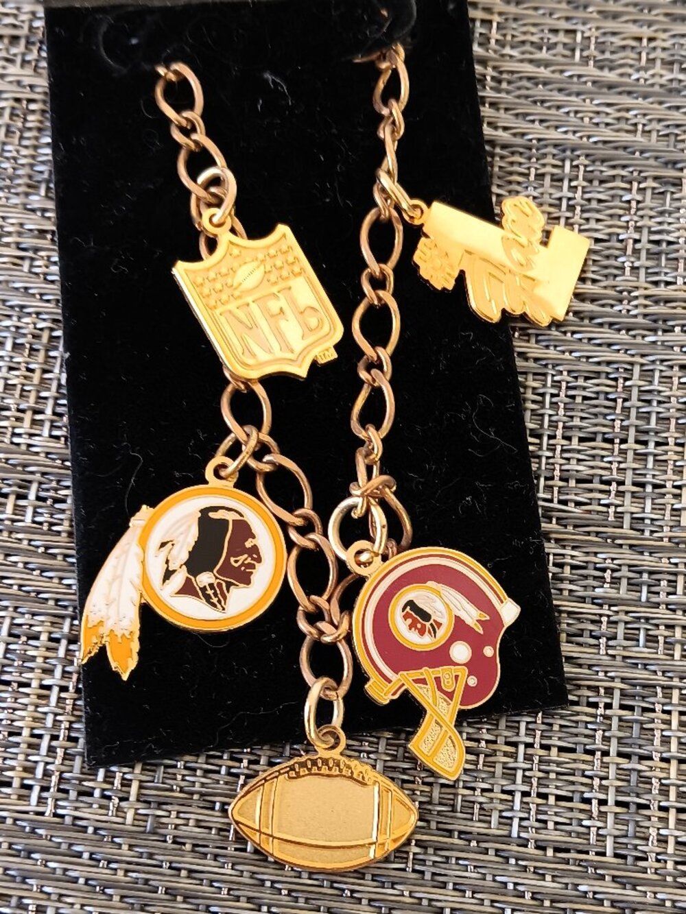 NFL bracelet Washington